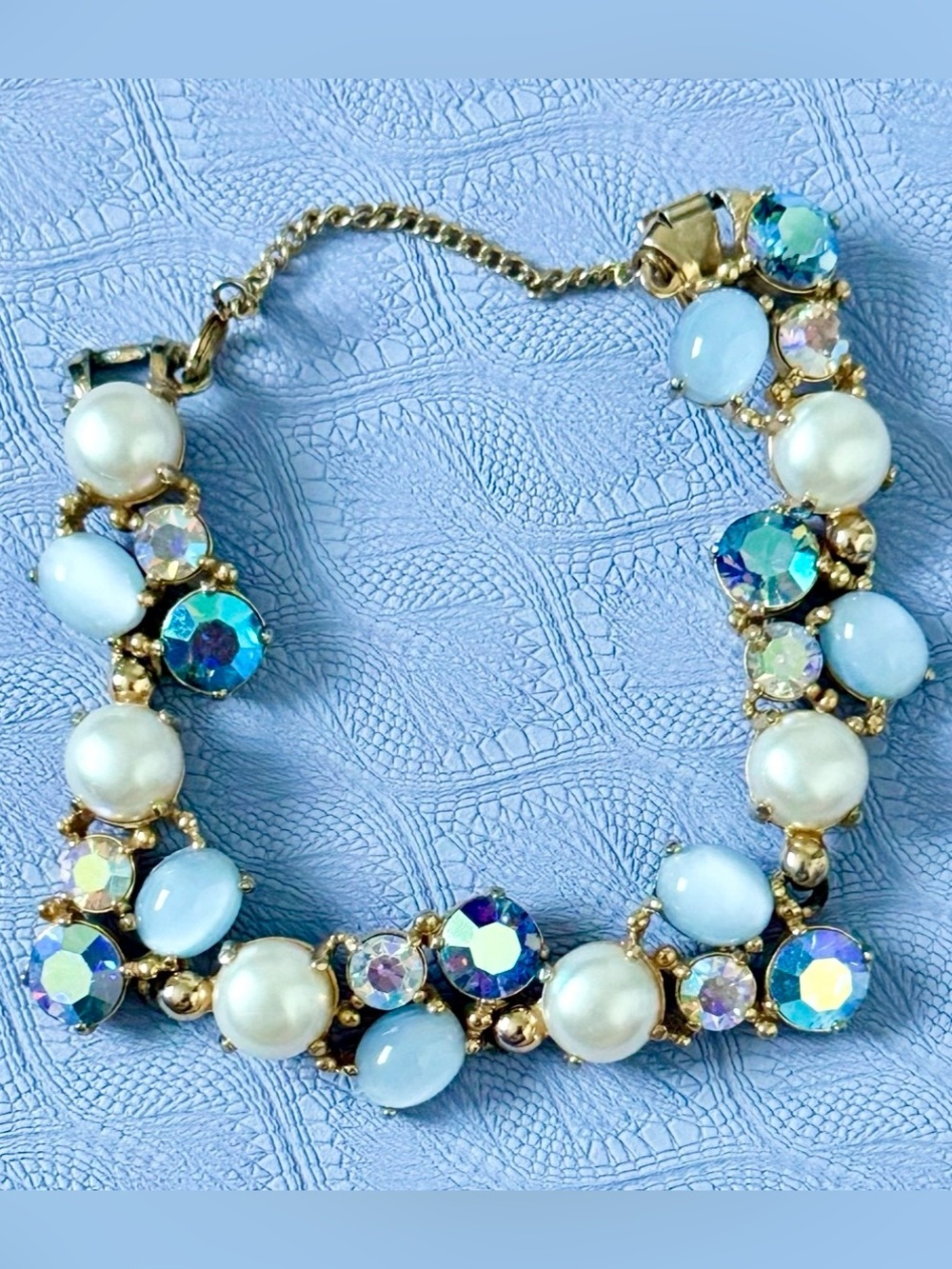 VTG Unsigned Juliana D&E Blue Moonstone Rhinestone 5-Link Statement Bracelet